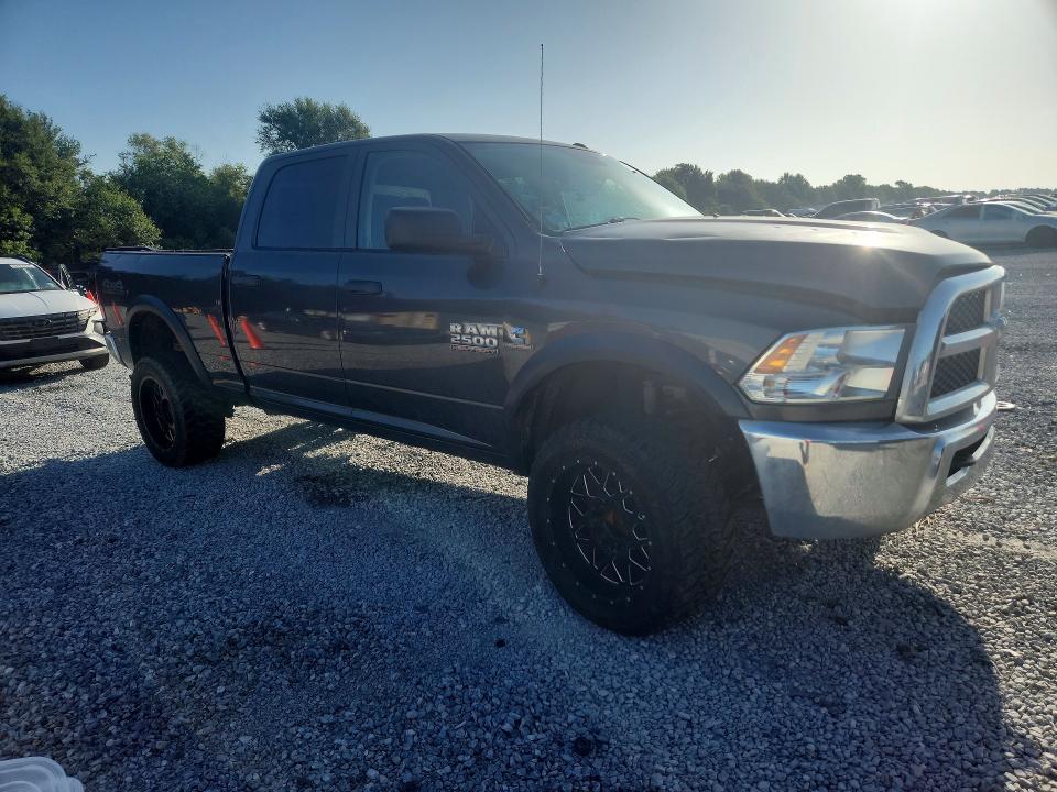 Photo 4 from auction – 2018 RAM 2500 with VIN 3C6UR5CL4JG315477