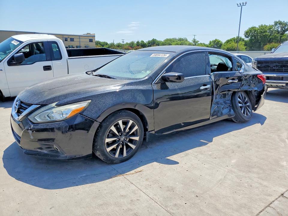 NISSAN ALTIMA 2018 with VIN 1N4AL3AP0JC267654 - Photo from auction