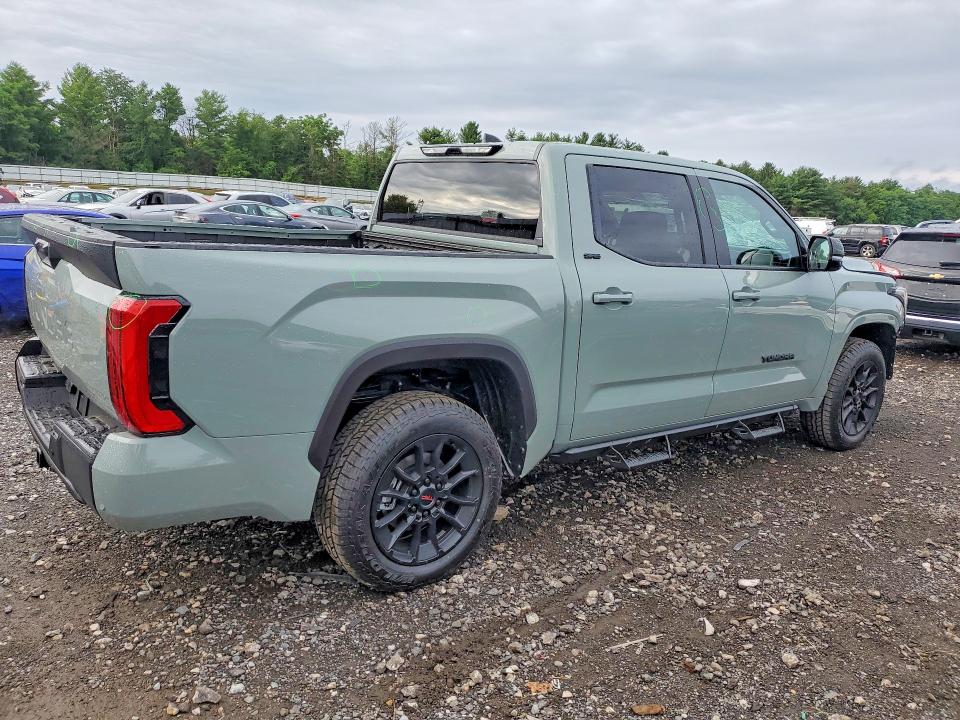 Photo 3 from auction – 2026 TOYOTA TUNDRA with VIN 5TFLA5DB0TX409565