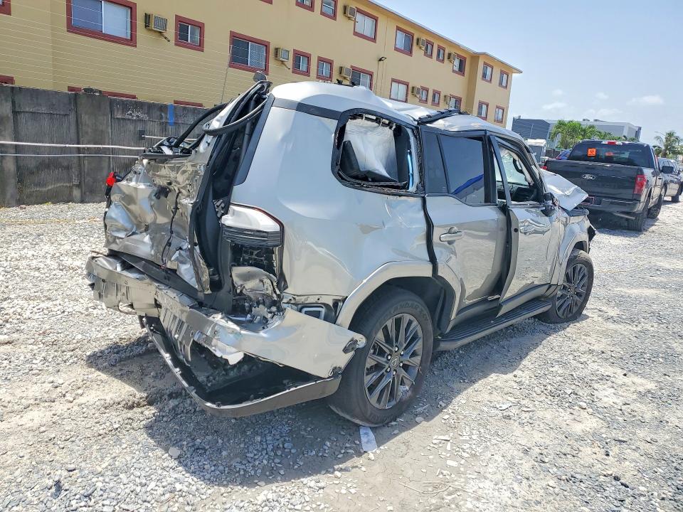 Photo 3 from auction – 2025 LEXUS GX 550 with VIN JTJTBCDX8S5060482