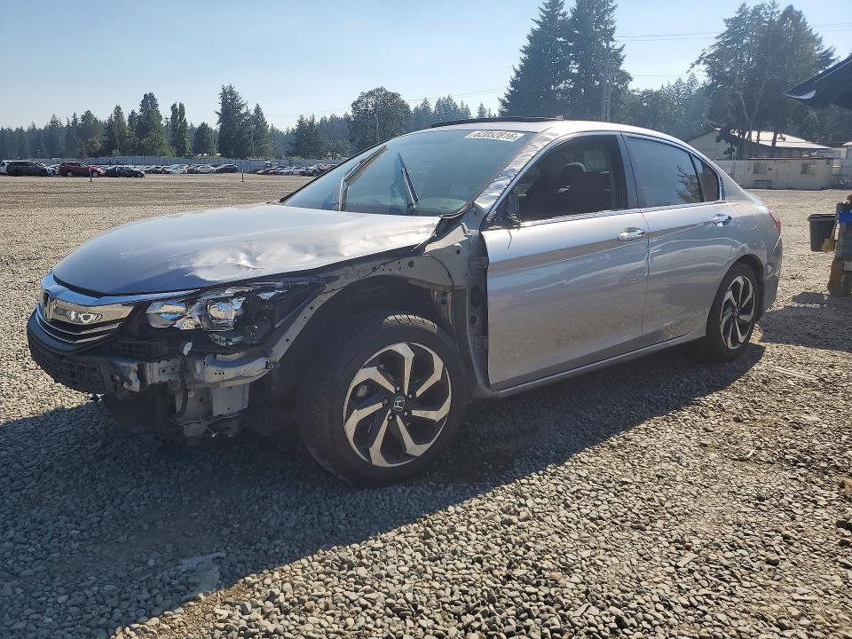 Photo 1 from auction – 2017 HONDA ACCORD with VIN 1HGCR2F73HA244638