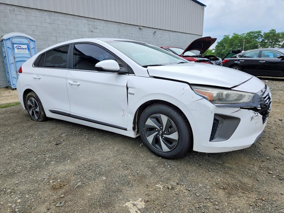 Photo 4 from auction – 2017 HYUNDAI IONIQ with VIN KMHC75LC1HU048327