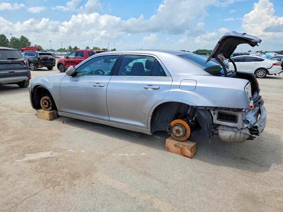 Photo 2 from auction – 2014 CHRYSLER 300 with VIN 2C3CCAAG6EH375923