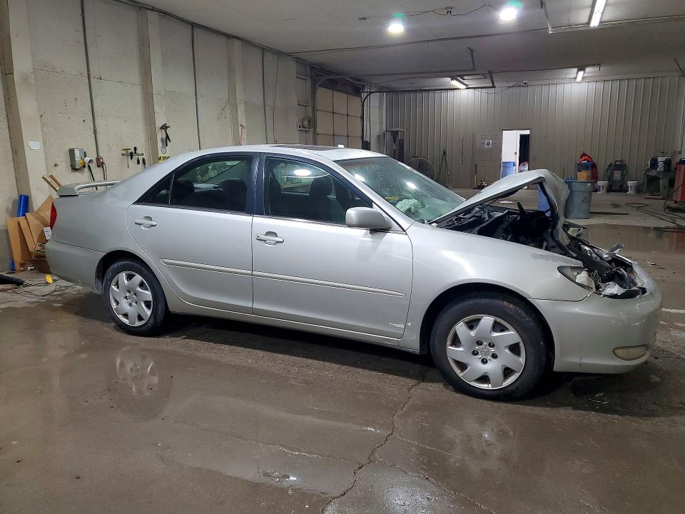 Photo 4 from auction – 2003 TOYOTA CAMRY with VIN 4T1BE32K53U699693