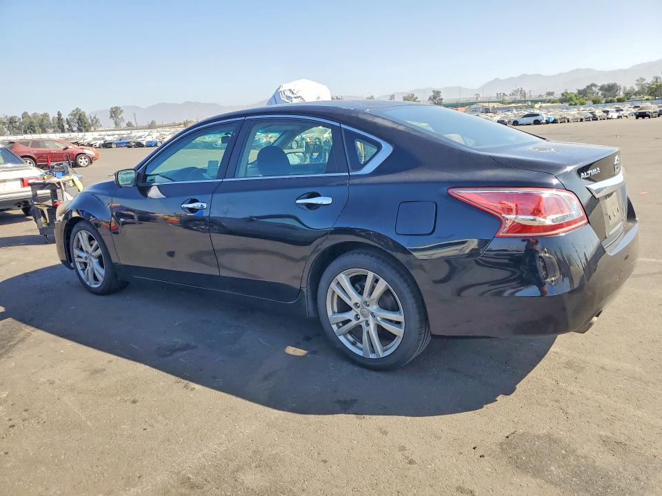 Photo 2 from auction – 2013 NISSAN ALTIMA with VIN 1N4BL3AP0DC170981