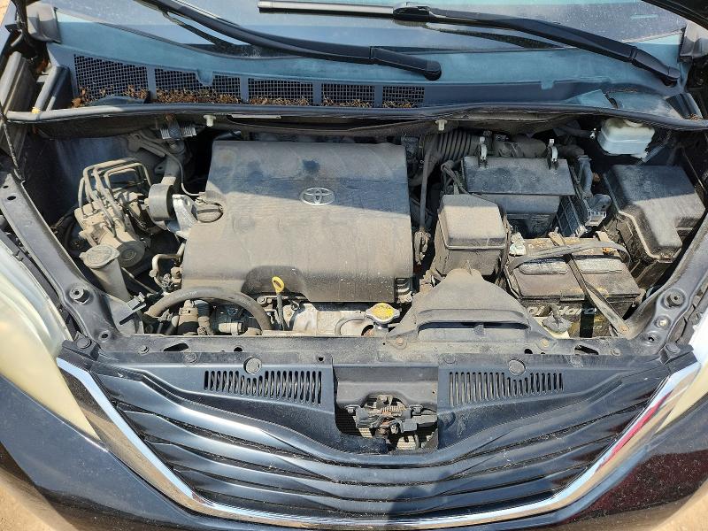Photo 11 from auction – 2014 TOYOTA SIENNA with VIN 5TDKK3DC6ES470918