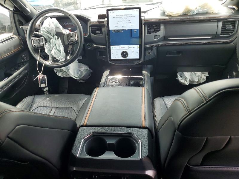 Photo 8 from auction – 2023 FORD EXPEDITION with VIN 1FMJK1M85PEA01075