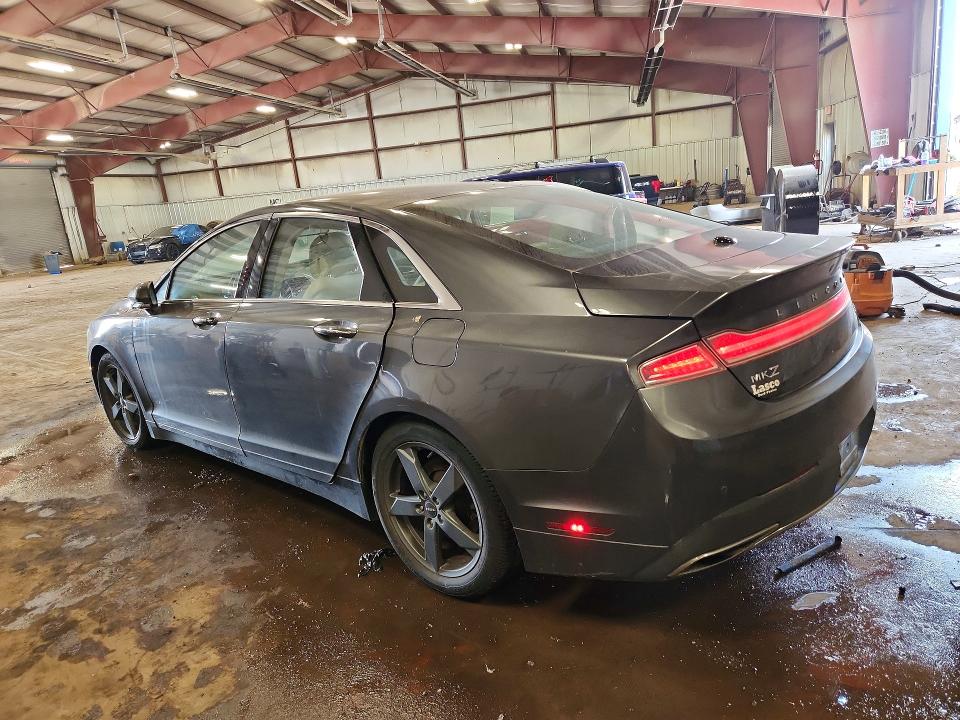 Photo 2 from auction – 2017 LINCOLN MKZ with VIN 3LN6L5LU6HR608237