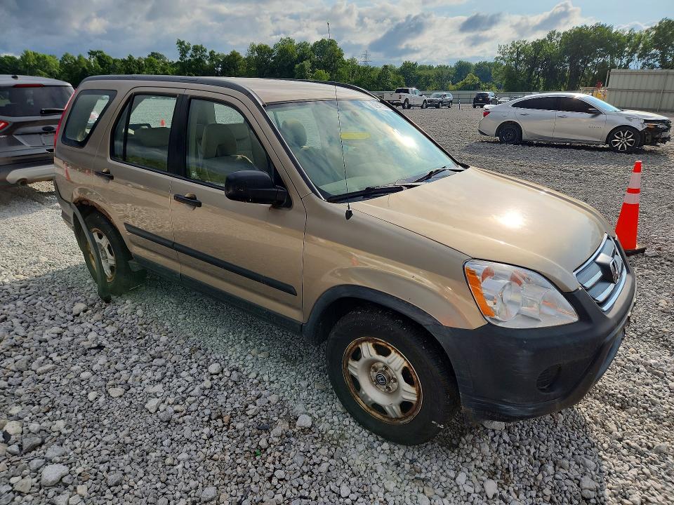 Photo 4 from auction – 2005 HONDA CR-V with VIN JHLRD68505C004749