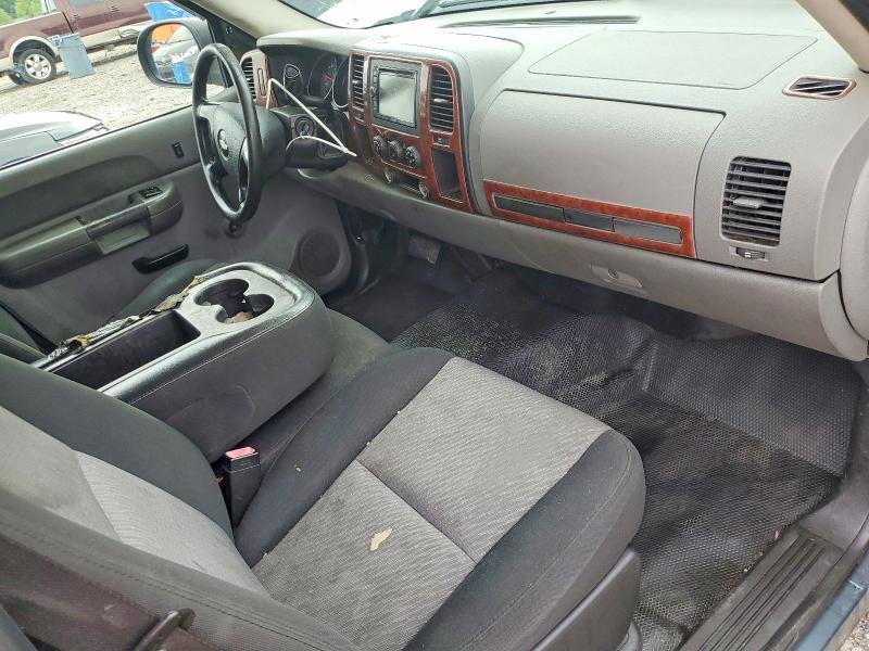Photo 8 from auction – 2008 CHEVROLET SILVERADO with VIN 1GCEC14C18Z116841