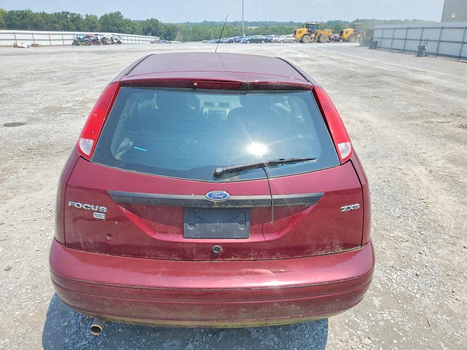 Zdjęcie 6 z aukcji – 2006 FORD FOCUS z VIN 1FAFP31N36W239930