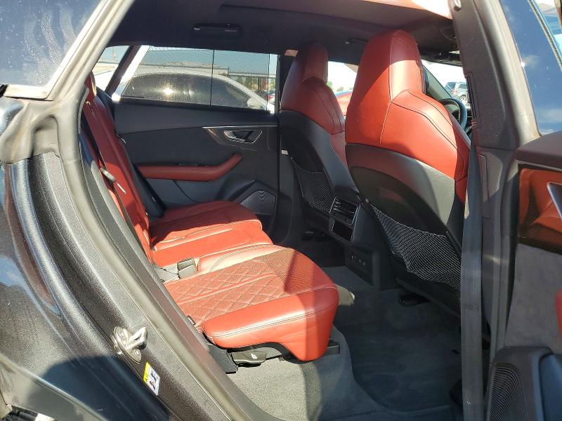 Photo 11 from auction – 2022 AUDI SQ8 with VIN WA1CWBF16ND007794