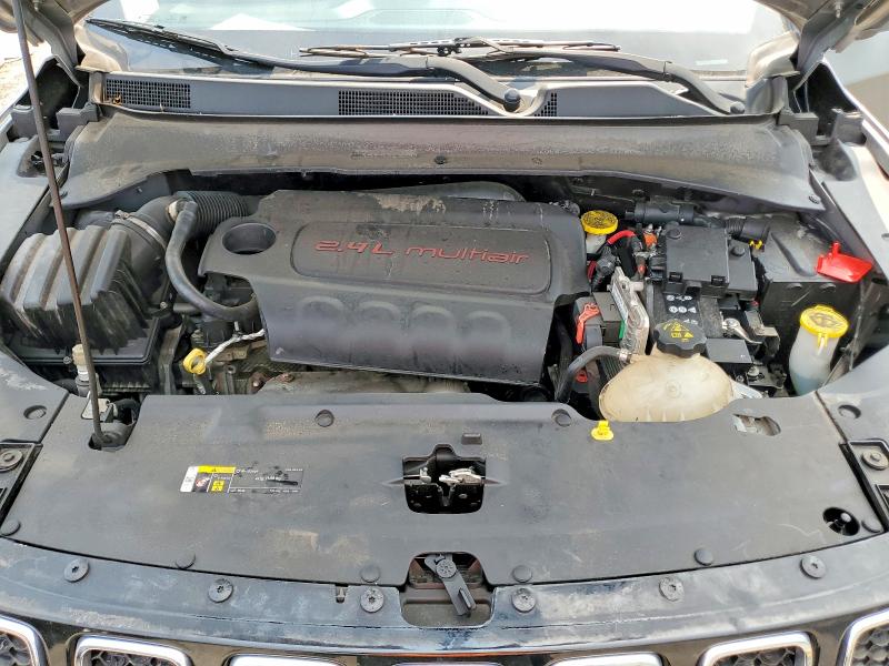 Photo 12 from auction – 2018 JEEP COMPASS with VIN 3C4NJCABXJT374804