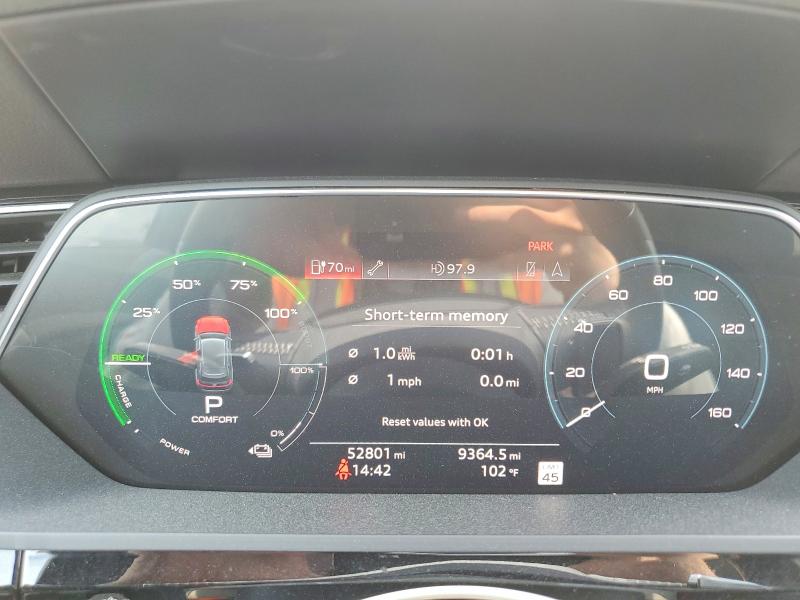 Photo 9 from auction – 2019 AUDI E-TRON with VIN WA1LAAGE8KB024971