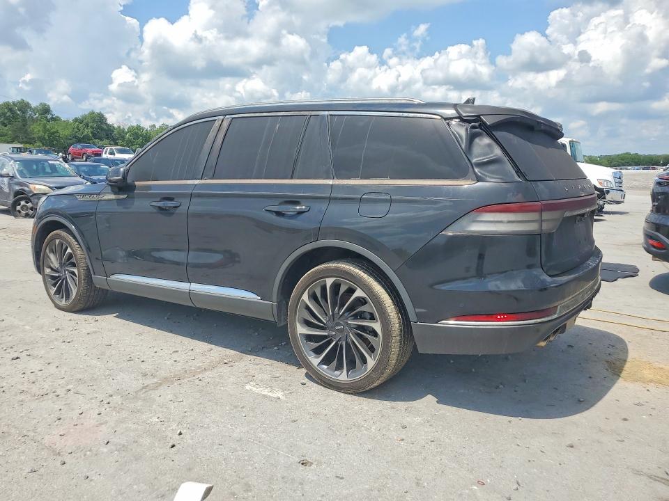 Photo 2 from auction – 2020 LINCOLN AVIATOR with VIN 5LM5J7XC8LGL36883