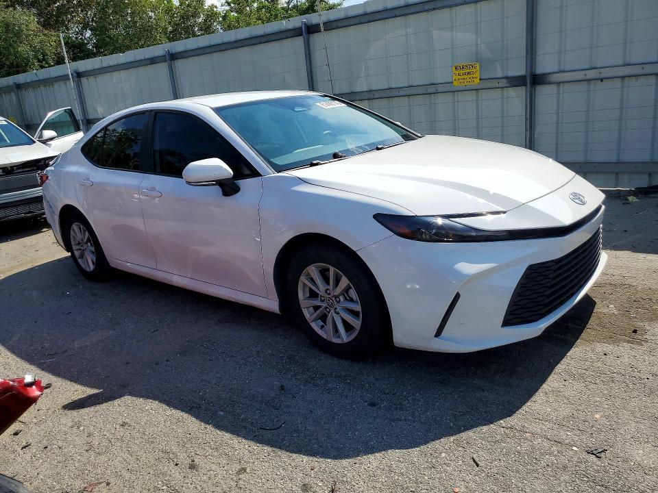 Photo 4 from auction – 2025 TOYOTA CAMRY with VIN 4T1DAACK6SU065475