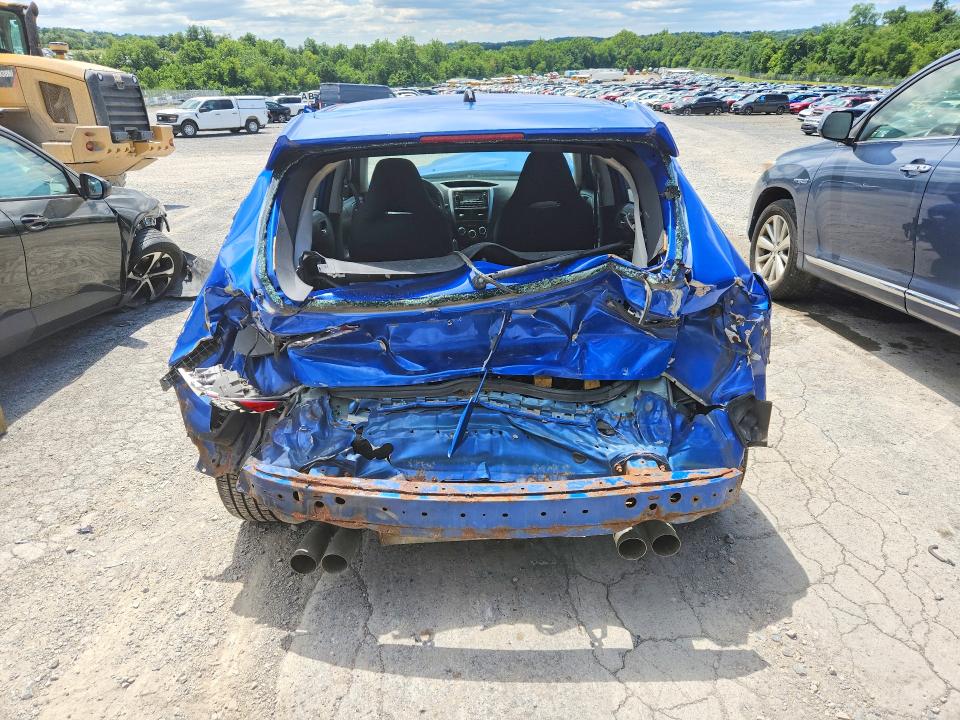 Foto 6 de la subasta – 2013 SUBARU IMPREZA con VIN JF1GR7E64DG218410