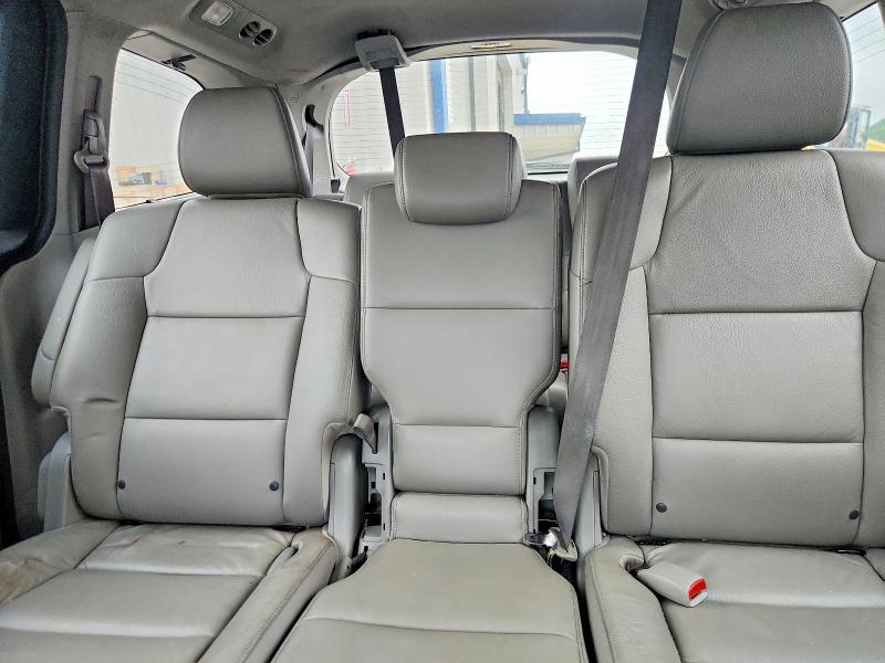 Photo 10 from auction – 2016 HONDA ODYSSEY with VIN 5FNRL5H96GB164623