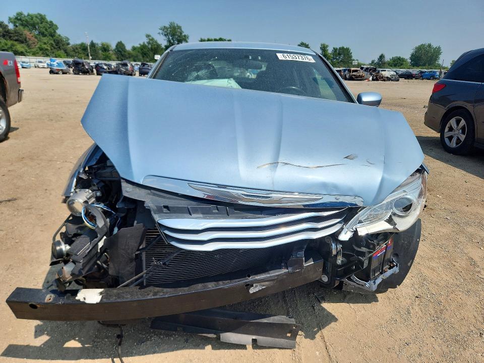 Photo 5 from auction – 2013 CHRYSLER 200 with VIN 1C3CCBBB9DN609793