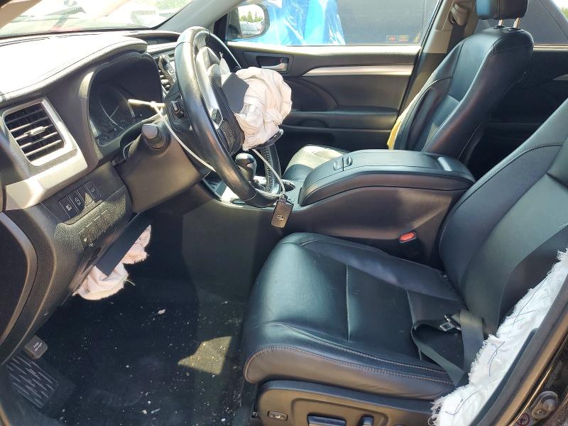 Photo 7 from auction – 2017 TOYOTA HIGHLANDER with VIN 5TDJZRFH9HS432252