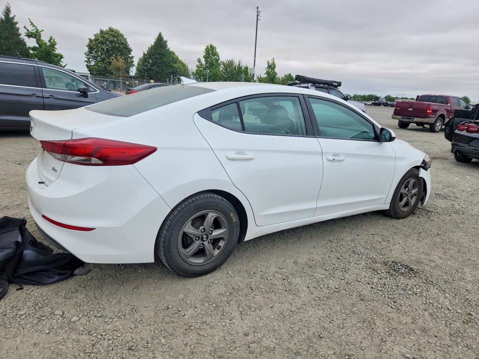Photo 3 from auction – 2017 HYUNDAI ELANTRA with VIN 5NPD94LA6HH098548