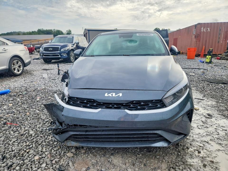 Photo 5 from auction – 2023 KIA FORTE with VIN 3KPF24AD5PE585916