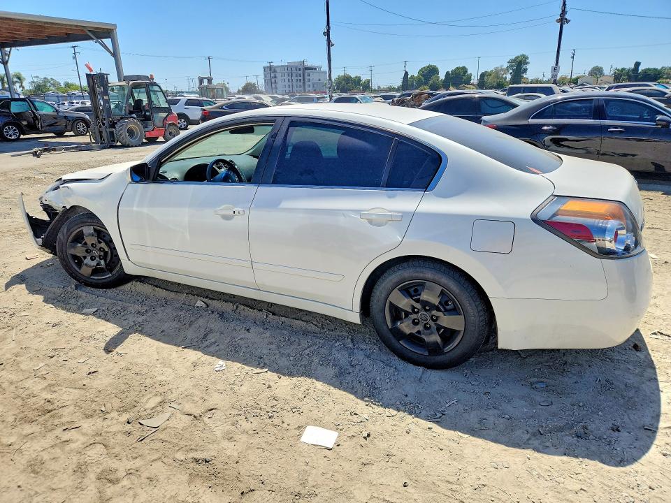 Photo 2 from auction – 2008 NISSAN ALTIMA with VIN 1N4AL21E38C196310