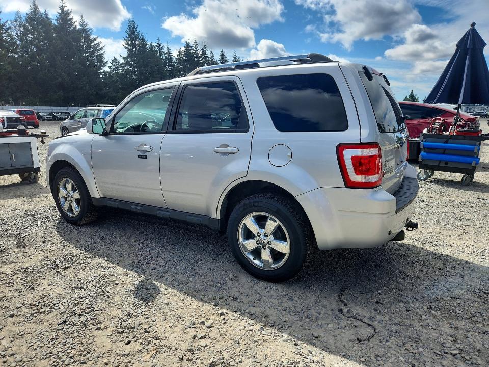 Photo 2 from auction – 2011 FORD ESCAPE with VIN 1FMCU9EG7BKA43457