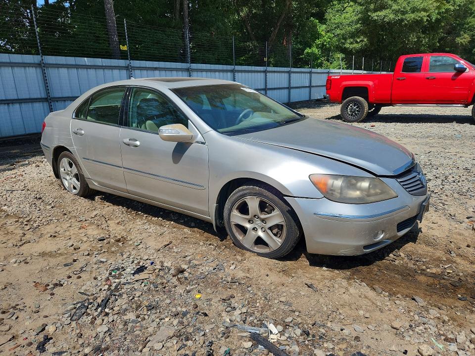Photo 4 from auction – 2006 ACURA RL with VIN JH4KB16576C004953
