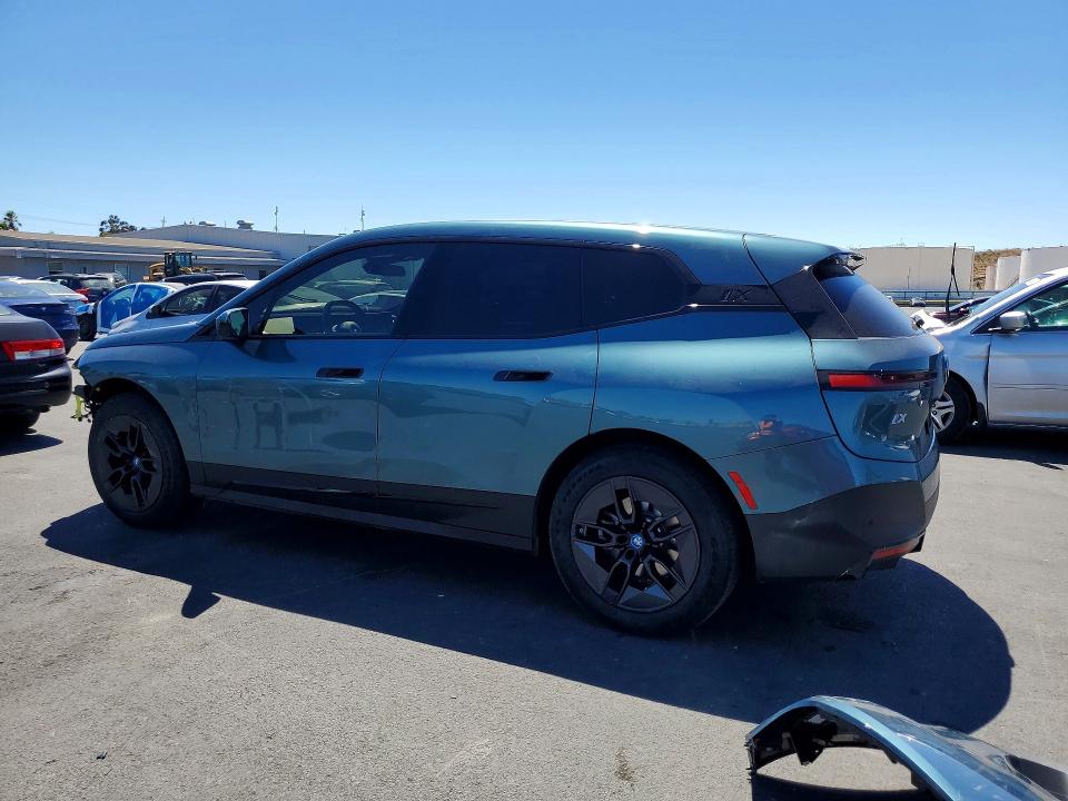 Photo 2 from auction – 2024 BMW IX with VIN WB523CF07RCR74252
