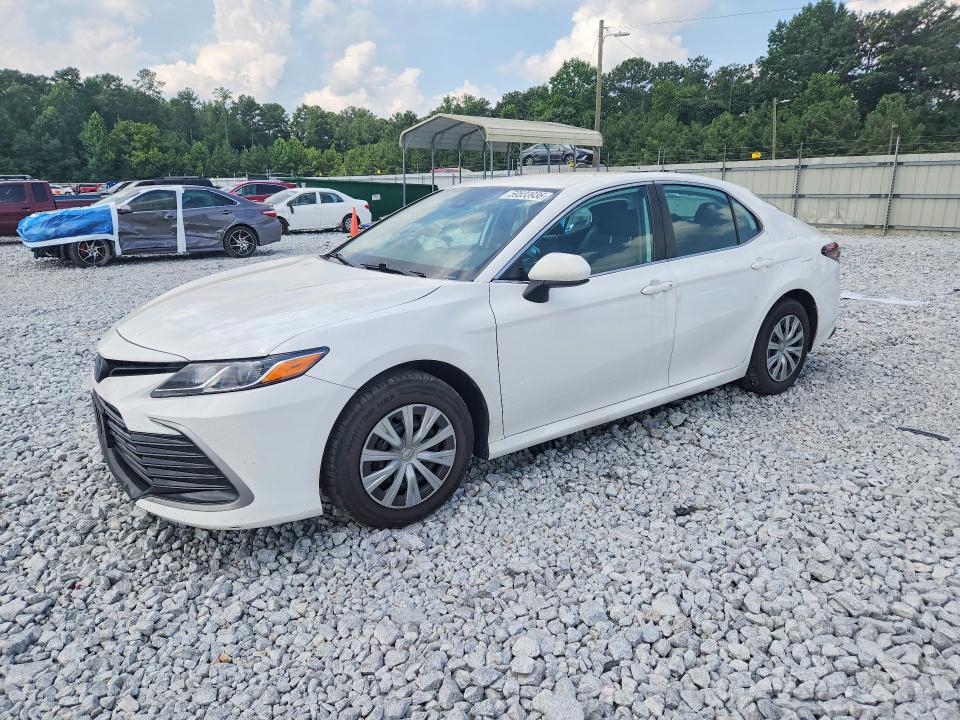 Фото 1 с аукциона – 2023 TOYOTA CAMRY с VIN 4T1C31AK4PU603185