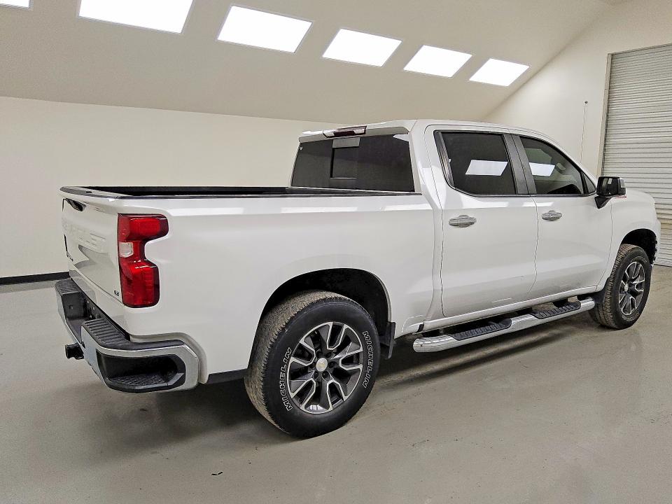 Photo 3 from auction – 2021 CHEVROLET SILVERADO with VIN 3GCUYDET9MG292947