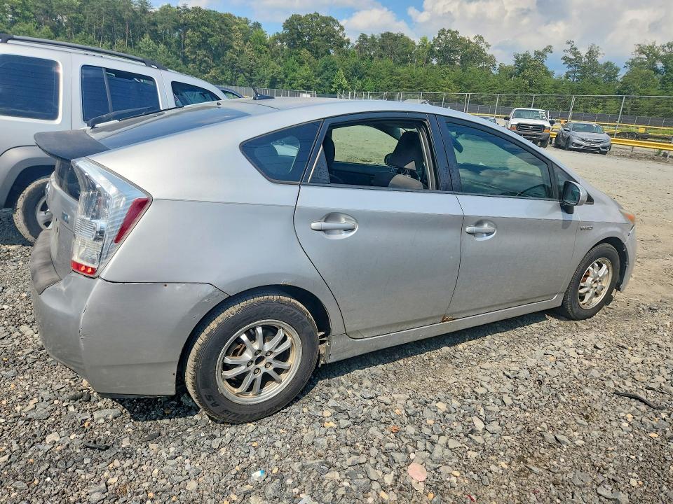 Photo 3 from auction – 2010 TOYOTA PRIUS with VIN JTDKN3DU6A1097239