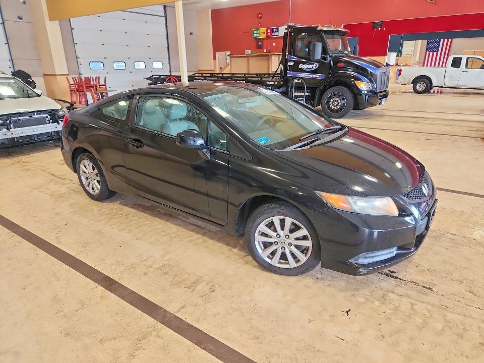 Photo 4 from auction – 2012 HONDA CIVIC with VIN 2HGFG3B8XCH509847