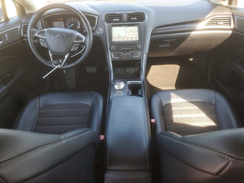 Photo 8 from auction – 2018 FORD FUSION with VIN 3FA6P0HD0JR179032