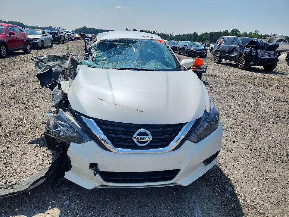 Photo 5 from auction – 2018 NISSAN ALTIMA with VIN 1N4AL3AP7JC109862