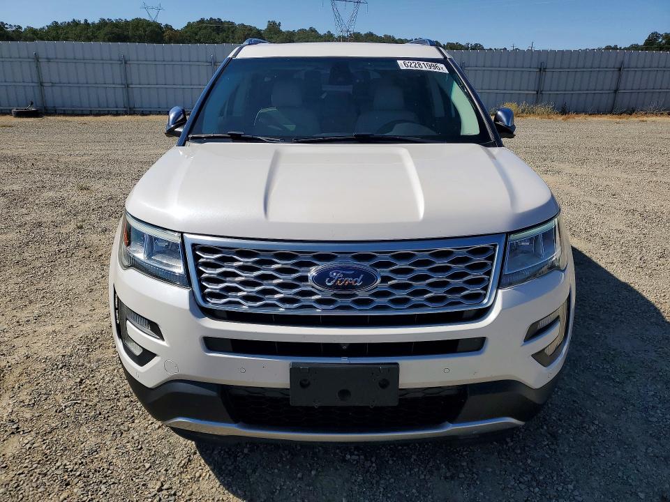 Photo 5 from auction – 2017 FORD EXPLORER with VIN 1FM5K8HT2HGB64457