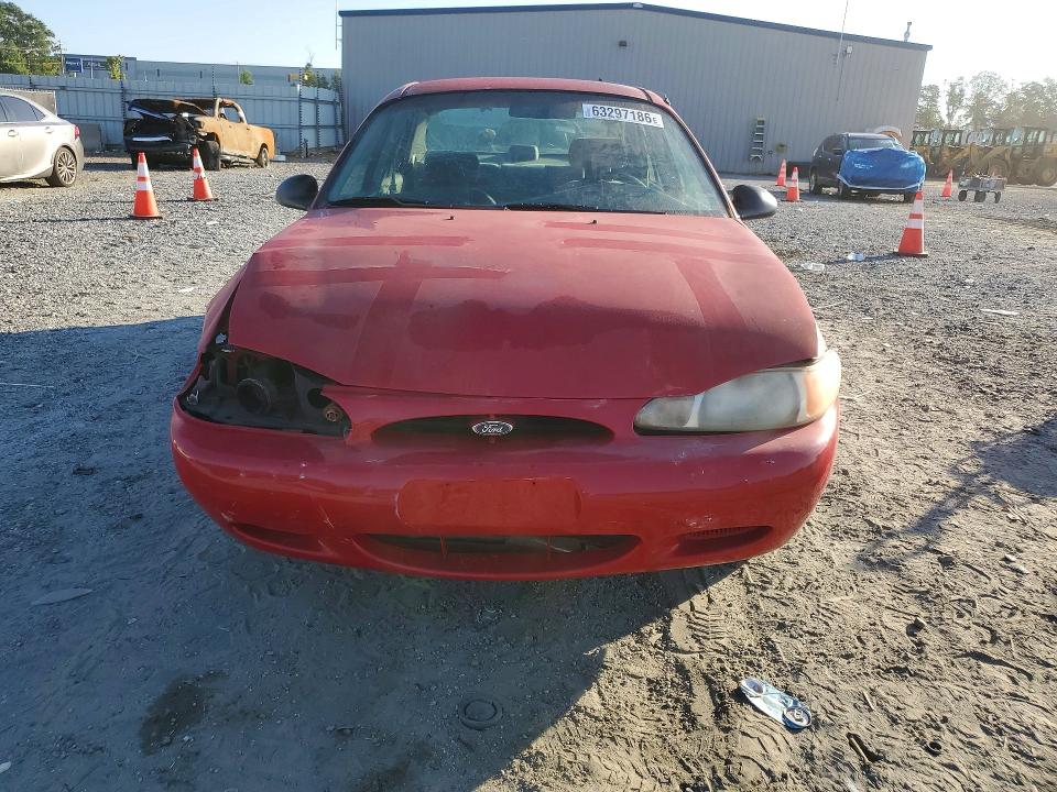 Photo 5 from auction – 2000 FORD ESCORT with VIN 3FAFP13P2YR189322