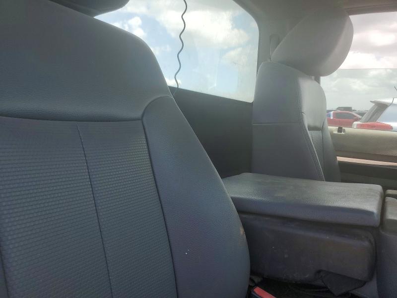 Photo 10 from auction – 2016 FORD F250 with VIN 1FTBF2B66GED00739