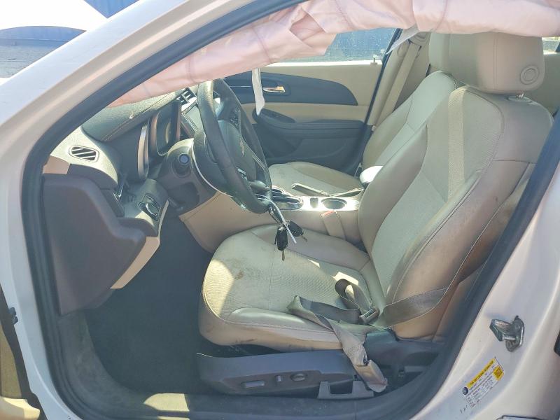 Photo 7 from auction – 2015 CHEVROLET MALIBU with VIN 1G11C5SL0FU129768