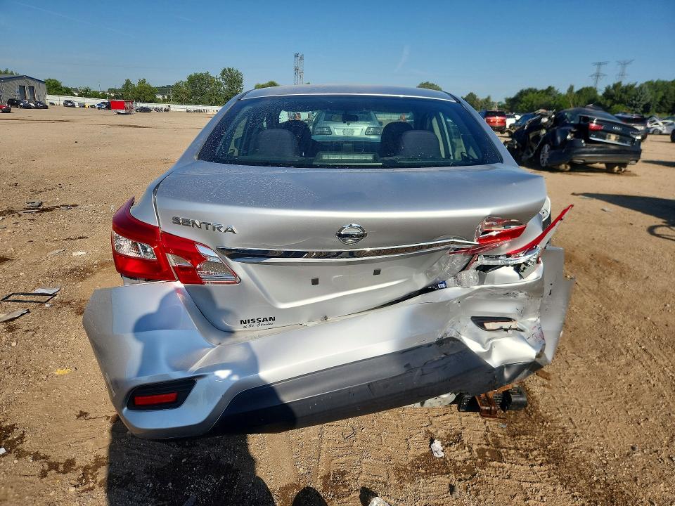 Photo 6 from auction – 2016 NISSAN SENTRA with VIN 3N1AB7AP4GY306236