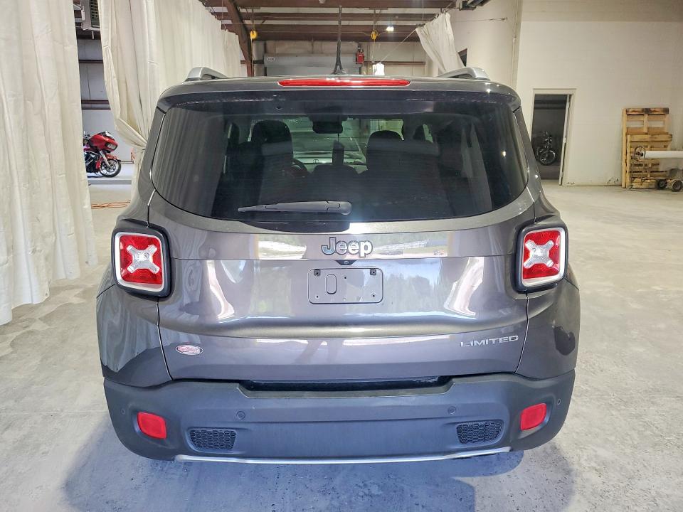 Photo 6 from auction – 2017 JEEP RENEGADE with VIN ZACCJADB3HPF34689