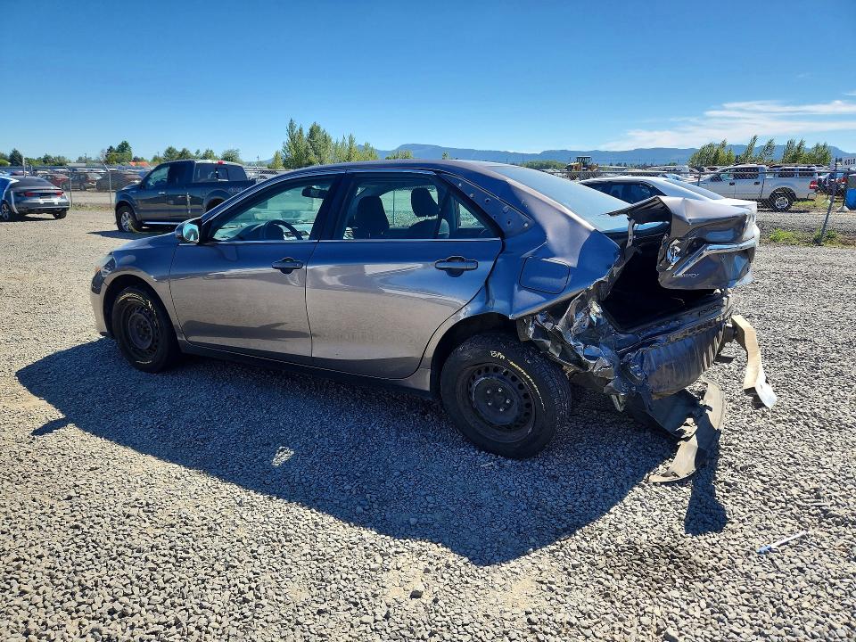 Photo 2 from auction – 2015 TOYOTA CAMRY with VIN 4T4BF1FK3FR505345