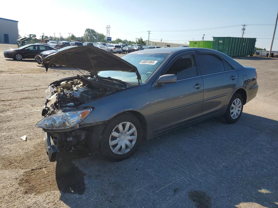 TOYOTA CAMRY 2005 with VIN 4T1BE32K25U991143 - Photo from auction