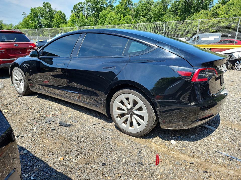 Zdjęcie 2 z aukcji – 2022 TESLA MODEL 3 z VIN 5YJ3E1EA1NF186274