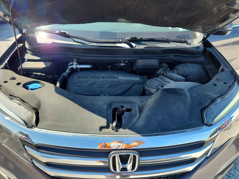 Photo 12 from auction – 2017 HONDA PILOT with VIN 5FNYF6H53HB019403