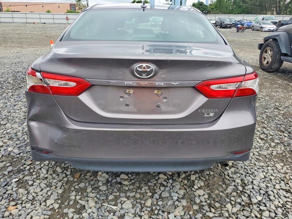 Снимка 6 от търг – 2020 TOYOTA CAMRY с VIN 4T1L11AK6LU920465