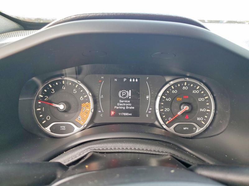 Photo 9 from auction – 2019 JEEP RENEGADE with VIN ZACNJBBB0KPK46554