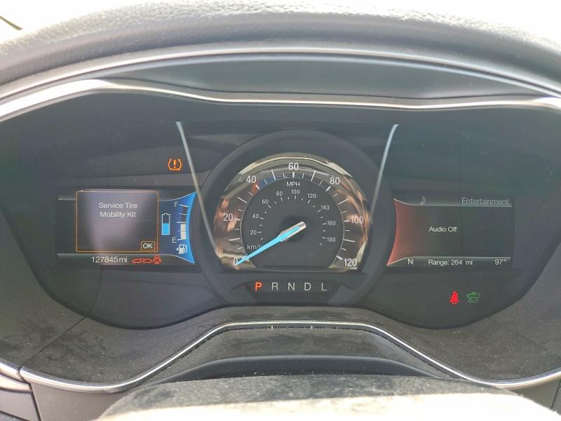 Zdjęcie 9 z aukcji – 2018 FORD FUSION z VIN 3FA6P0LU2JR110429