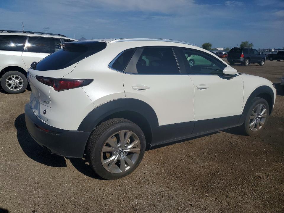 Photo 3 from auction – 2022 MAZDA CX-30 with VIN 3MVDMBBL9NM428046